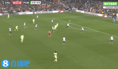 弗里克:佩德里令人不可思议,是踢他那个位置的最佳球员之一